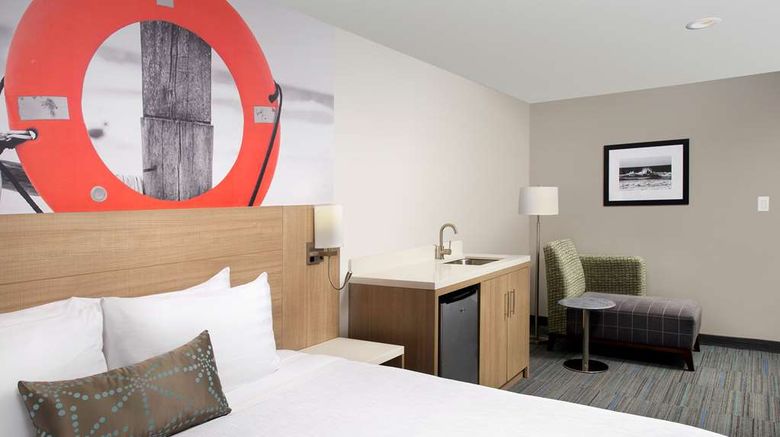 <b>Best Western Beachside Inn Room</b>. Images powered by <a href="https://iceportal.shijigroup.com/" title="IcePortal" target="_blank">IcePortal</a>.