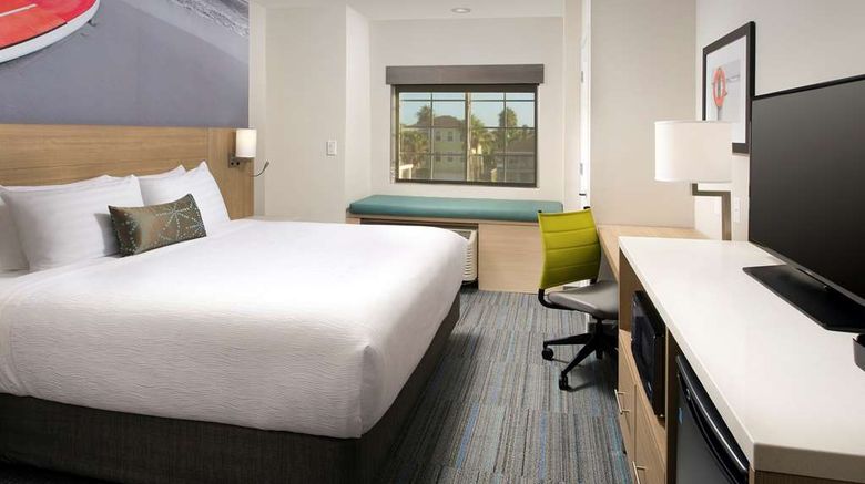 <b>Best Western Beachside Inn Room</b>. Images powered by <a href="https://iceportal.shijigroup.com/" title="IcePortal" target="_blank">IcePortal</a>.