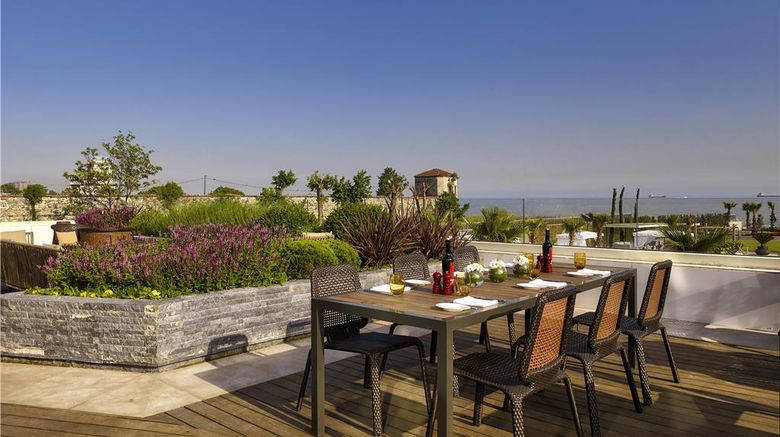 <b>Hyatt Regency Istanbul Atakoy Restaurant</b>. Images powered by <a href=https://www.travelagewest.com/Hotels/Istanbul/