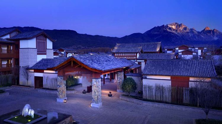 Jinmao Purelax Lijiang Exterior