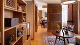 Jinmao Purelax Lijiang Suite