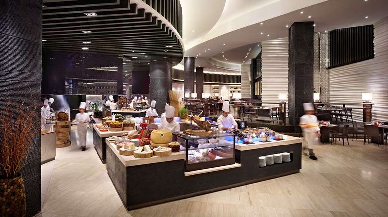 <b>Hyatt Regency Manila, City of Dreams Restaurant</b>. Images powered by <a href="https://iceportal.shijigroup.com/" title="IcePortal" target="_blank">IcePortal</a>.