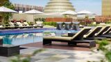 Hyatt Regency Manila, City of Dreams Pool