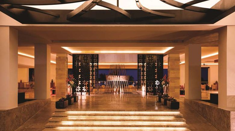 <b>Hyatt Ziva Puerto Vallarta Lobby</b>. Images powered by <a href="https://iceportal.shijigroup.com/" title="IcePortal" target="_blank">IcePortal</a>.