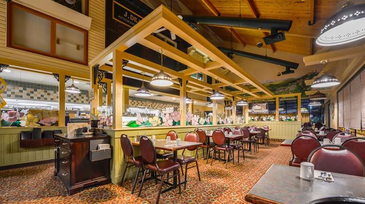 Canadas Best Value Inn, Whitecourt Restaurant