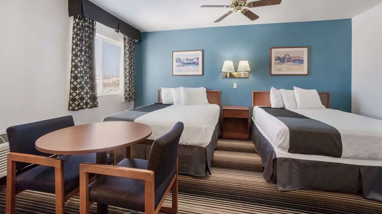 <b>Americas Best Value Inn Green River Suite</b>. Images powered by <a href="https://iceportal.shijigroup.com/" title="IcePortal" target="_blank">IcePortal</a>.