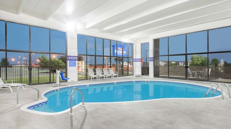 <b>Baymont Inn & Suites Springfield South Pool</b>. Images powered by <a href="https://iceportal.shijigroup.com/" title="IcePortal" target="_blank">IcePortal</a>.