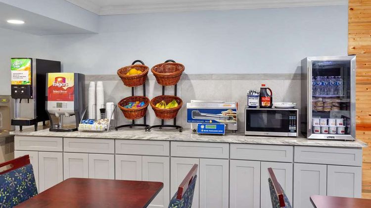 Days Inn & Suites Siler City Restaurant