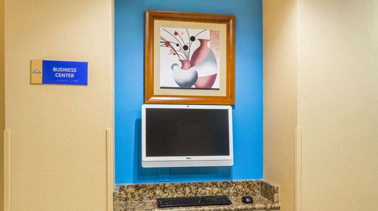 Days Inn Vernal Lobby