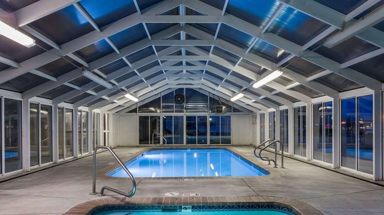 <b>Days Inn Vernal Pool</b>. Images powered by <a href="https://iceportal.shijigroup.com/" title="IcePortal" target="_blank">IcePortal</a>.