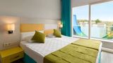 <b>Ramada Resort Side Room</b>. Images powered by <a href="https://iceportal.shijigroup.com/" title="IcePortal" target="_blank">IcePortal</a>.