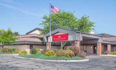 Ramada Waupaca