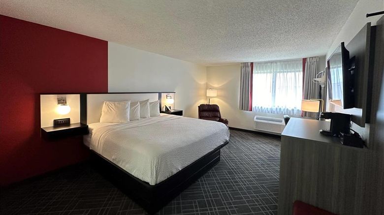 <b>Ramada Waupaca Room</b>. Images powered by <a href="https://iceportal.shijigroup.com/" title="IcePortal" target="_blank">IcePortal</a>.
