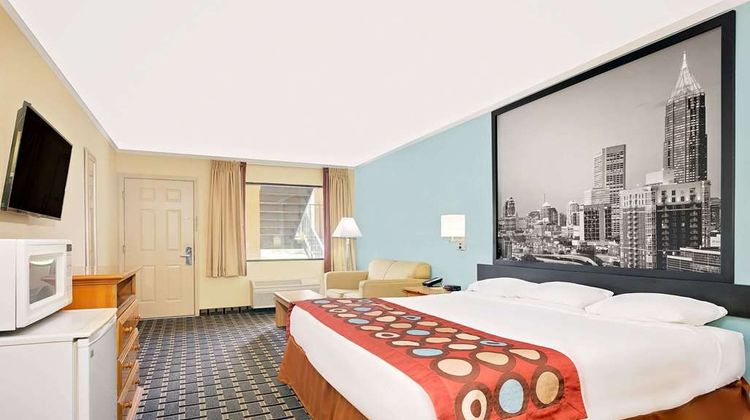 Super 8 Cartersville Room