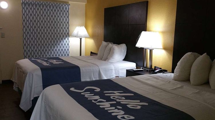Days Inn Room
