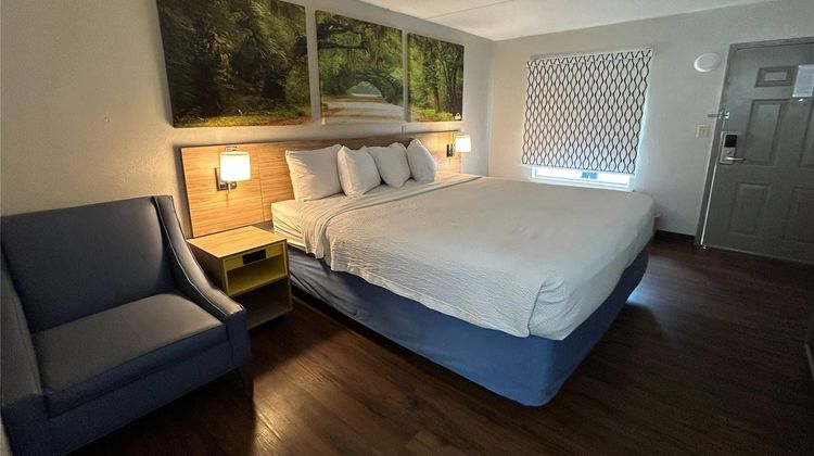 Days Inn Room