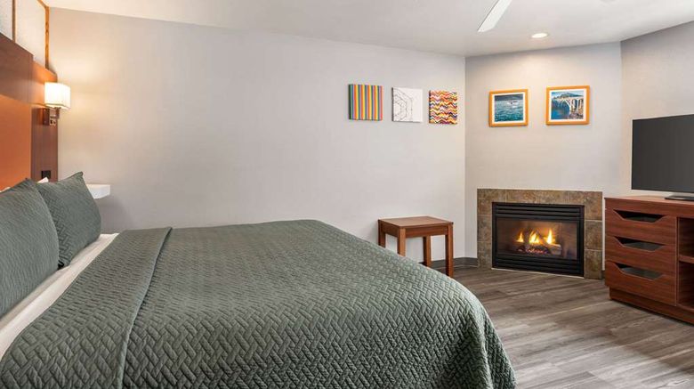 <b>Travelodge Depoe Bay Room</b>. Images powered by <a href="https://iceportal.shijigroup.com/" title="IcePortal" target="_blank">IcePortal</a>.