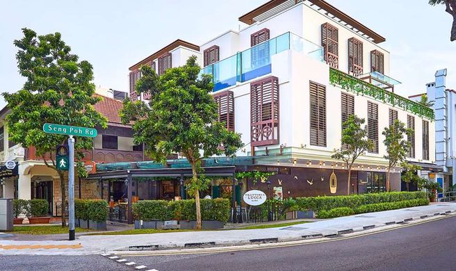 Nostalgia Hotel Exterior