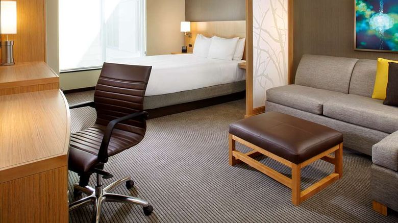 <b>Hyatt Place Miami Airport East Suite</b>. Images powered by <a href="https://iceportal.shijigroup.com/" title="IcePortal" target="_blank">IcePortal</a>.