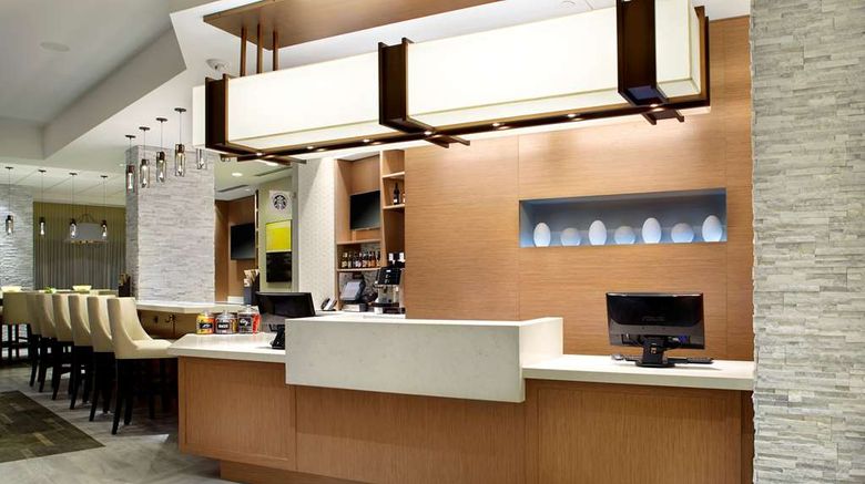 <b>Hyatt Place Miami Airport East Lobby</b>. Images powered by <a href="https://iceportal.shijigroup.com/" title="IcePortal" target="_blank">IcePortal</a>.
