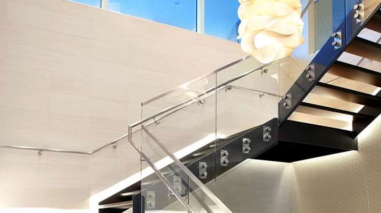 <b>Hyatt Place Miami Airport East Lobby</b>. Images powered by <a href="https://iceportal.shijigroup.com/" title="IcePortal" target="_blank">IcePortal</a>.