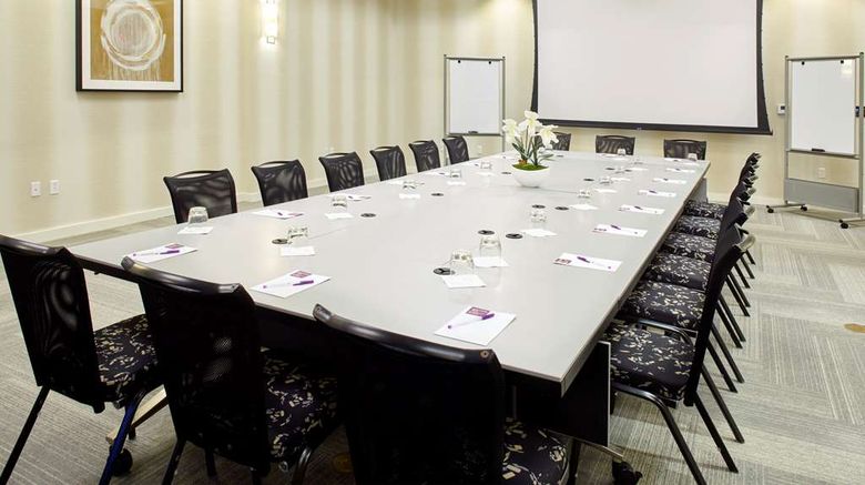 <b>Hyatt Place Miami Airport East Meeting</b>. Images powered by <a href="https://iceportal.shijigroup.com/" title="IcePortal" target="_blank">IcePortal</a>.