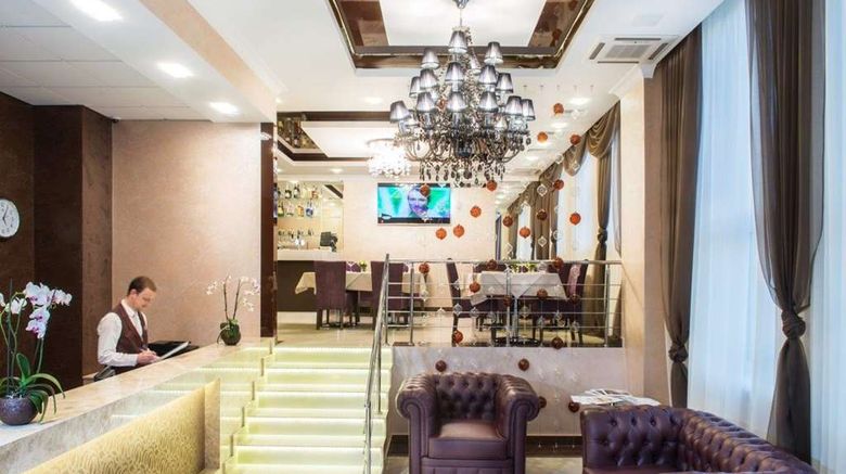 <b>Bonapart Hotel Lobby</b>. Images powered by <a href="https://iceportal.shijigroup.com/" title="IcePortal" target="_blank">IcePortal</a>.