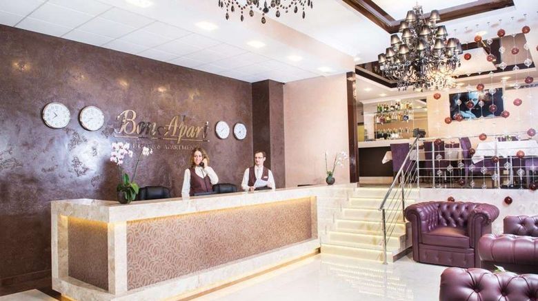 <b>Bonapart Hotel Lobby</b>. Images powered by <a href="https://iceportal.shijigroup.com/" title="IcePortal" target="_blank">IcePortal</a>.