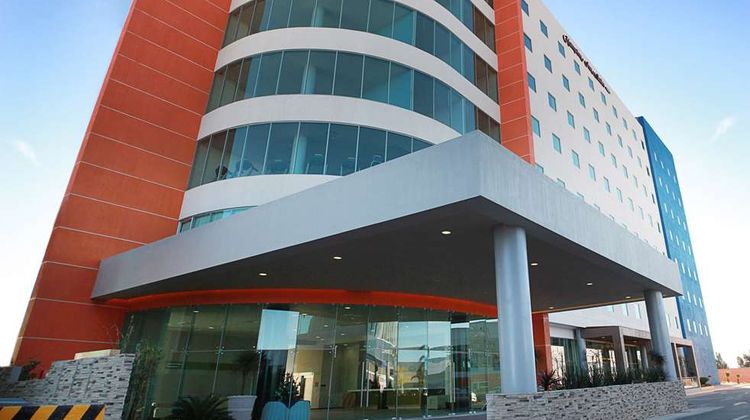 Hampton Inn & Suites Aguascalient Exterior