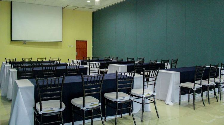 Hampton Inn & Suites Aguascalient Meeting