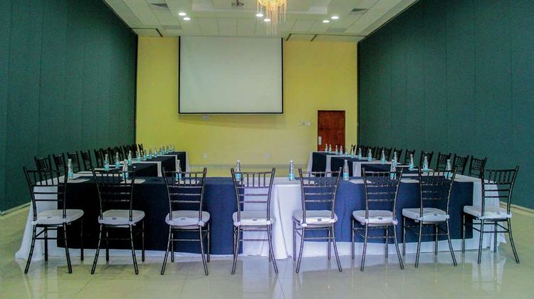 Hampton Inn & Suites Aguascalient Meeting