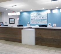DoubleTree by Hilton Hotel Biloxi Lobby
