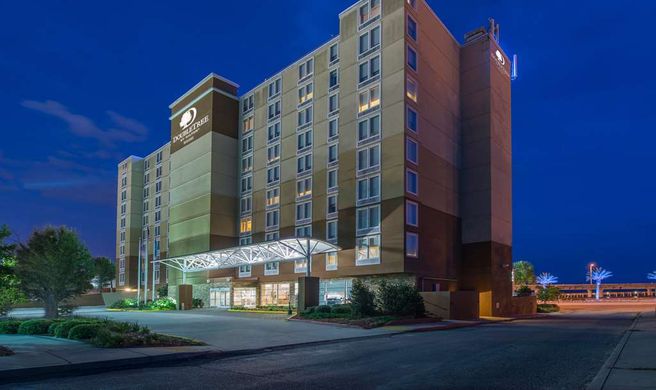 DoubleTree by Hilton Hotel Biloxi Exterior