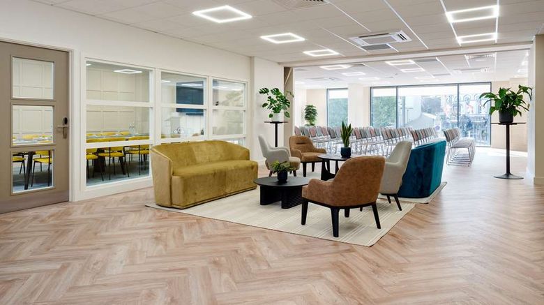 <b>Hampton by Hilton Bournemouth Ballroom</b>. Images powered by <a href="https://iceportal.shijigroup.com/" title="IcePortal" target="_blank">IcePortal</a>.