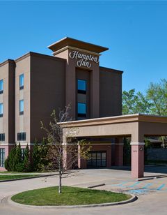 Hampton Inn Poplar Bluff