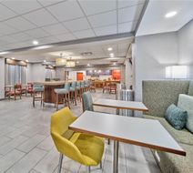 Hampton Inn Omaha Midtown-Aksarben Area Lobby