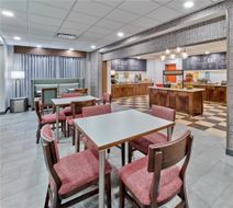 Hampton Inn Omaha Midtown-Aksarben Area Lobby