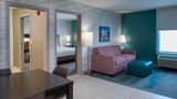 Home2 Suites by Hilton St. Louis Room
