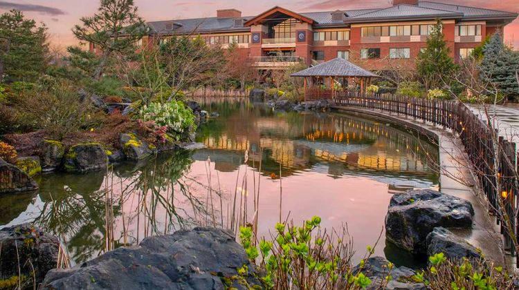Best Western Premier Boulder Falls Inn Exterior
