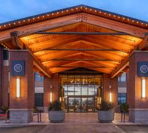 Best Western Premier Boulder Falls Inn Exterior