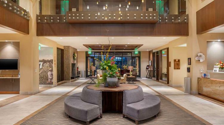 Best Western Premier Boulder Falls Inn Lobby