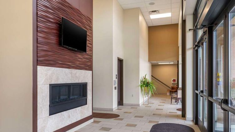 Best Western Premier Boulder Falls Inn Lobby