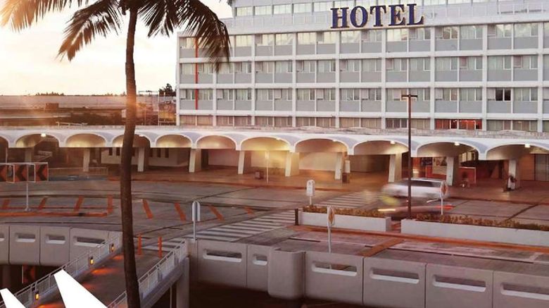 <b>San Juan Airport Hotel Exterior</b>. Images powered by <a href="https://iceportal.shijigroup.com/" title="IcePortal" target="_blank">IcePortal</a>.