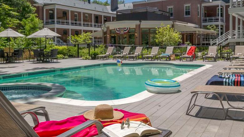 <b>Inn at Diamond Cove Pool</b>. Images powered by <a href="https://iceportal.shijigroup.com/" title="IcePortal" target="_blank">IcePortal</a>.