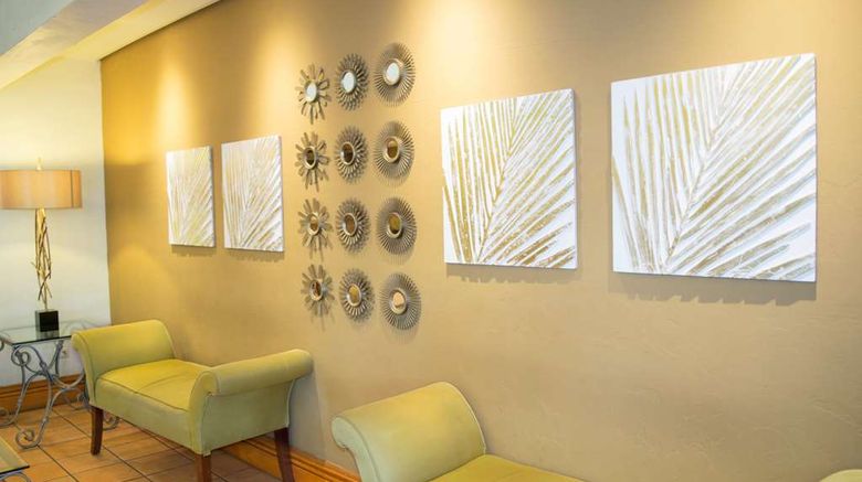 <b>iStay Hotel Ciudad Victoria Lobby</b>. Images powered by <a href="https://iceportal.shijigroup.com/" title="IcePortal" target="_blank">IcePortal</a>.