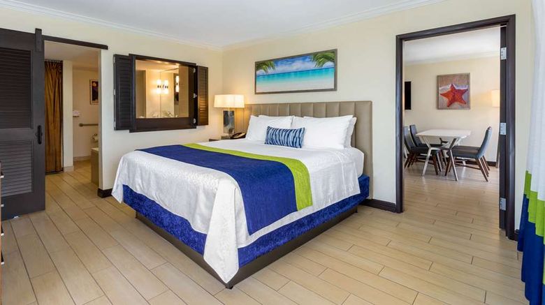 <b>Wyndham Deerfield Beach Resort Suite</b>. Images powered by <a href="https://iceportal.shijigroup.com/" title="IcePortal" target="_blank">IcePortal</a>.