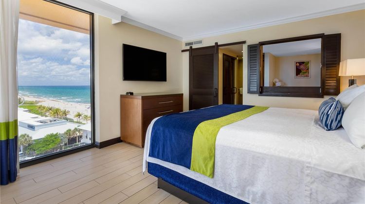 Wyndham Deerfield Beach Resort Suite