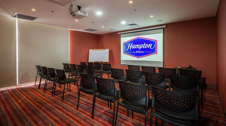 <b>Hampton by Hilton Bogota-Usuquen Meeting</b>. Images powered by <a href="https://iceportal.shijigroup.com/" title="IcePortal" target="_blank">IcePortal</a>.