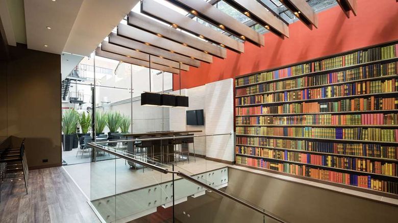 <b>Hampton by Hilton Bogota-Usuquen Lobby</b>. Images powered by <a href="https://iceportal.shijigroup.com/" title="IcePortal" target="_blank">IcePortal</a>.