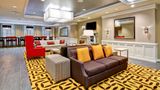 <b>Hampton Inn & Suites Cincinnati-Downtown Lobby</b>. Images powered by <a href="https://iceportal.shijigroup.com/" title="IcePortal" target="_blank">IcePortal</a>.